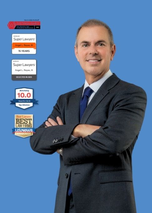 Attorney Angel Reyes Super Lawyers, Avvo Rating and other awards